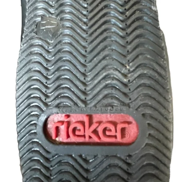 Rieker Celia Slip on Loafer Shoe Black/Red Leather Women’s Size 41 (10.5) - Picture 7 of 10